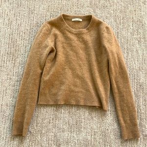 Reformation cropped cashmere sweater in great condition!
